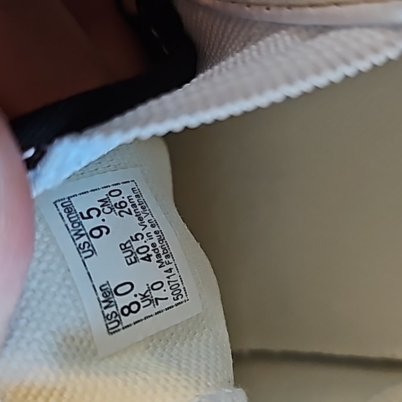 Vans slip on shoes NWOT - Picture 5 of 6